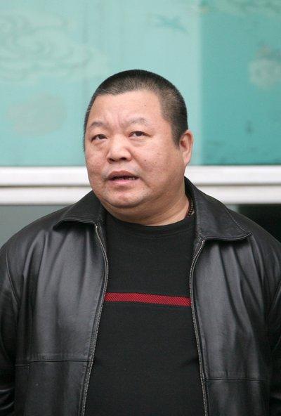 黑道歌手臧天朔有多狂扇梅婷耳光砸成龙场子最终却无人问津