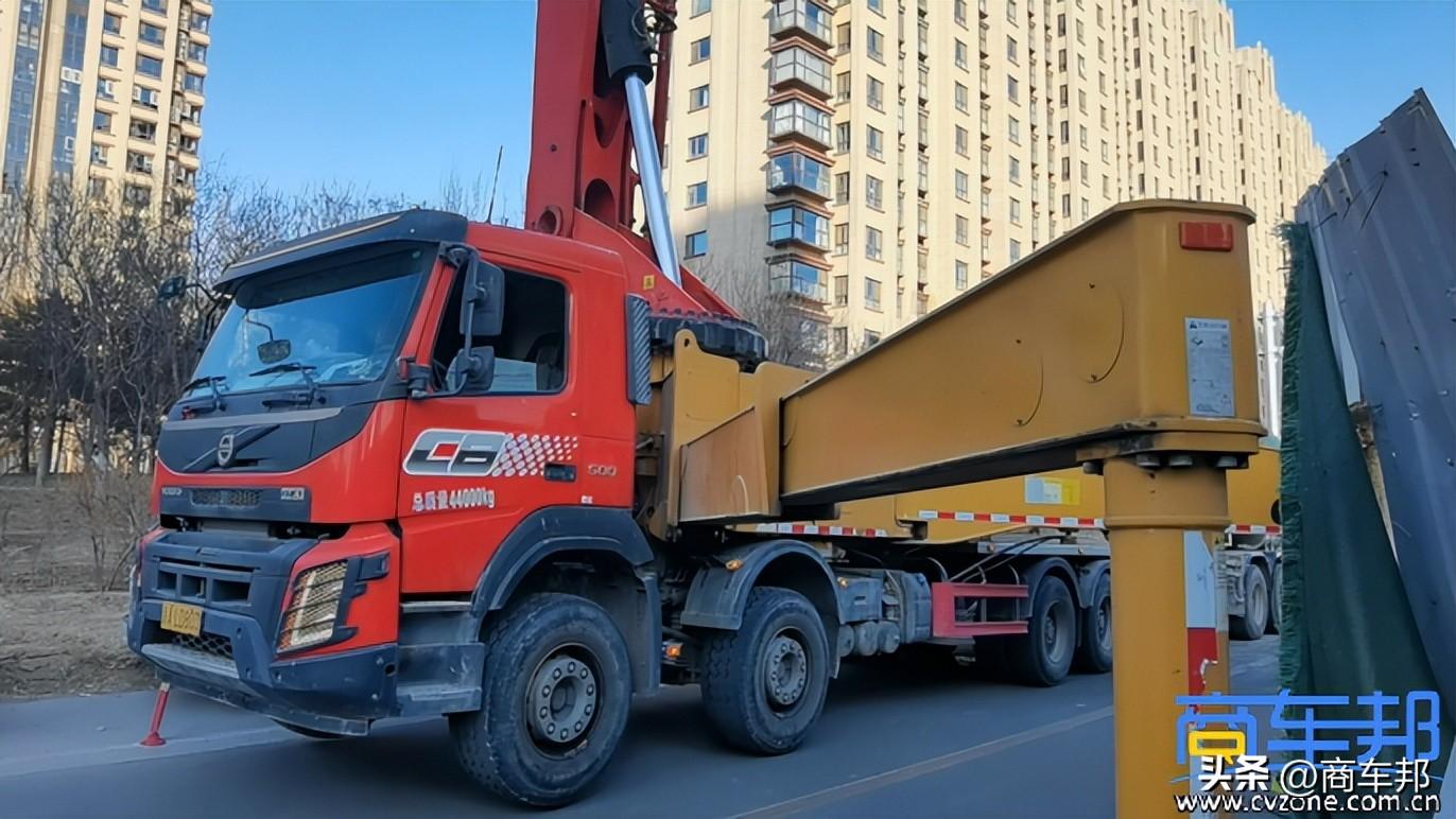 北京朝阳医院东院区施工现场:沃尔沃fmx底盘泵车为何得到青睐!