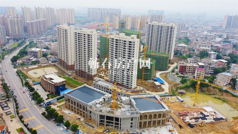 住在高配生活圈是什么体验?蕲春楼盘给出了答案!