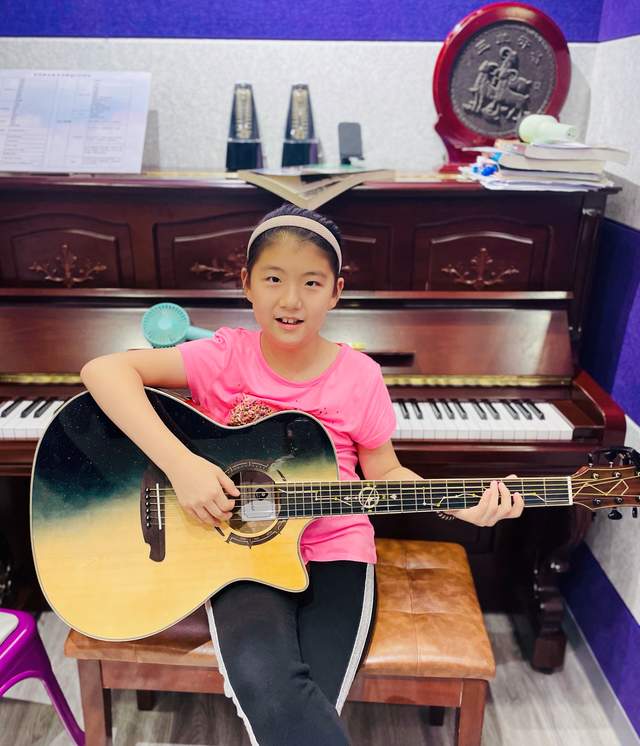 2021克芮斯唱将人气冠军:王梓晴sunny