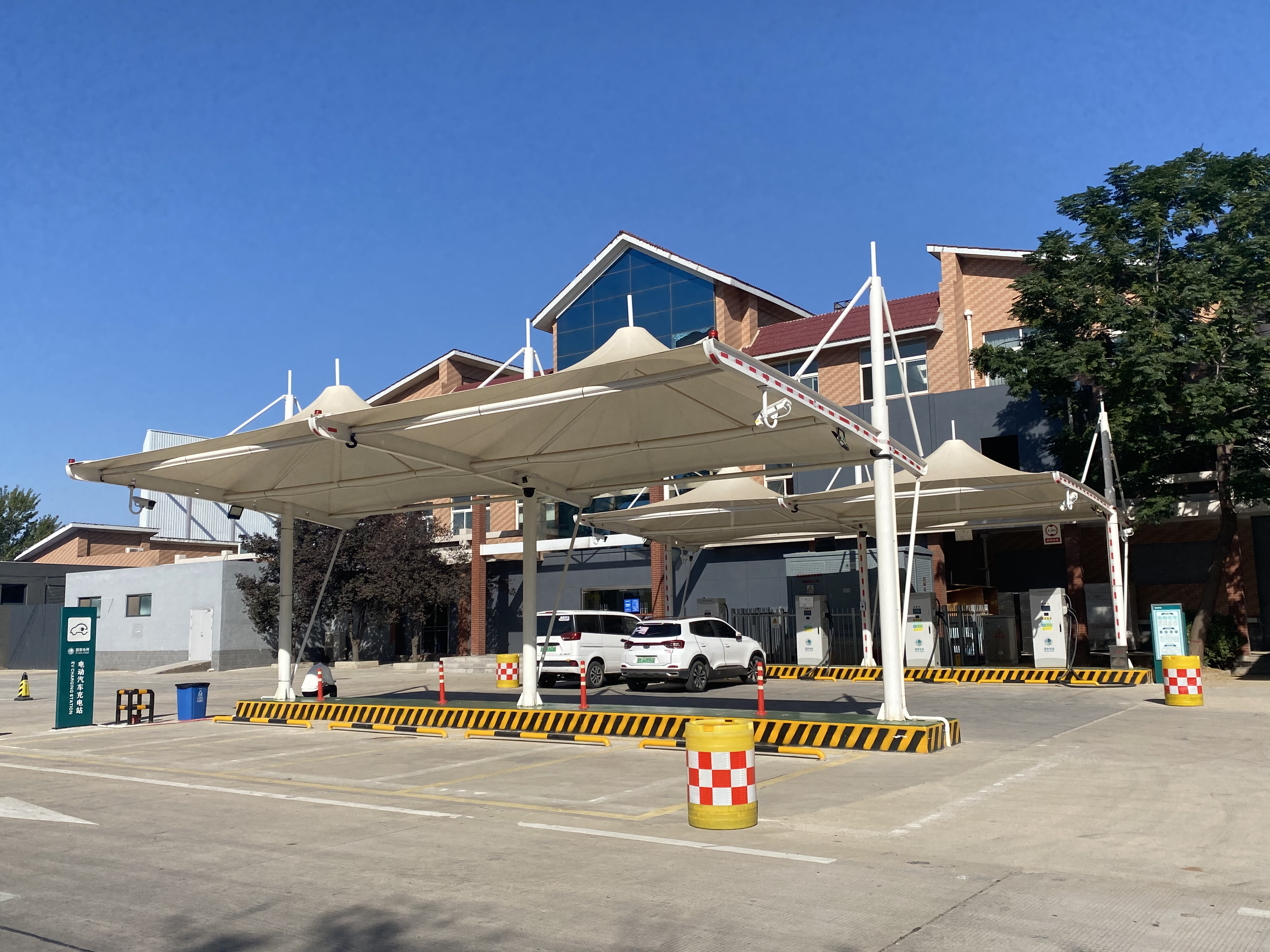 年底前河南高速服务区充电桩100%覆盖,实施方案下发