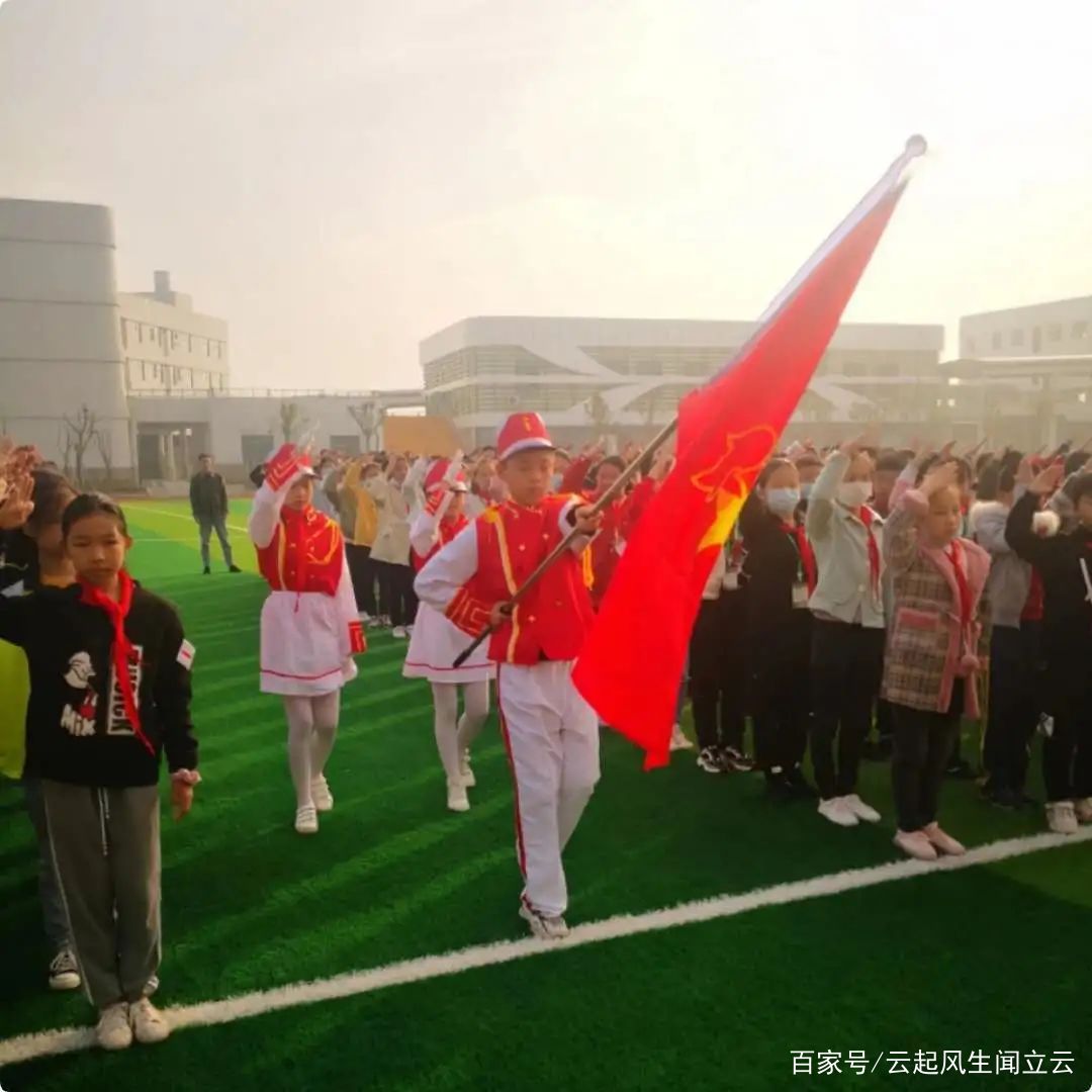 曾都区五丰学校举行“争做新时代好队员”主题队日活动五丰棒冰,新时代好队员内容简要,五峰是哪里