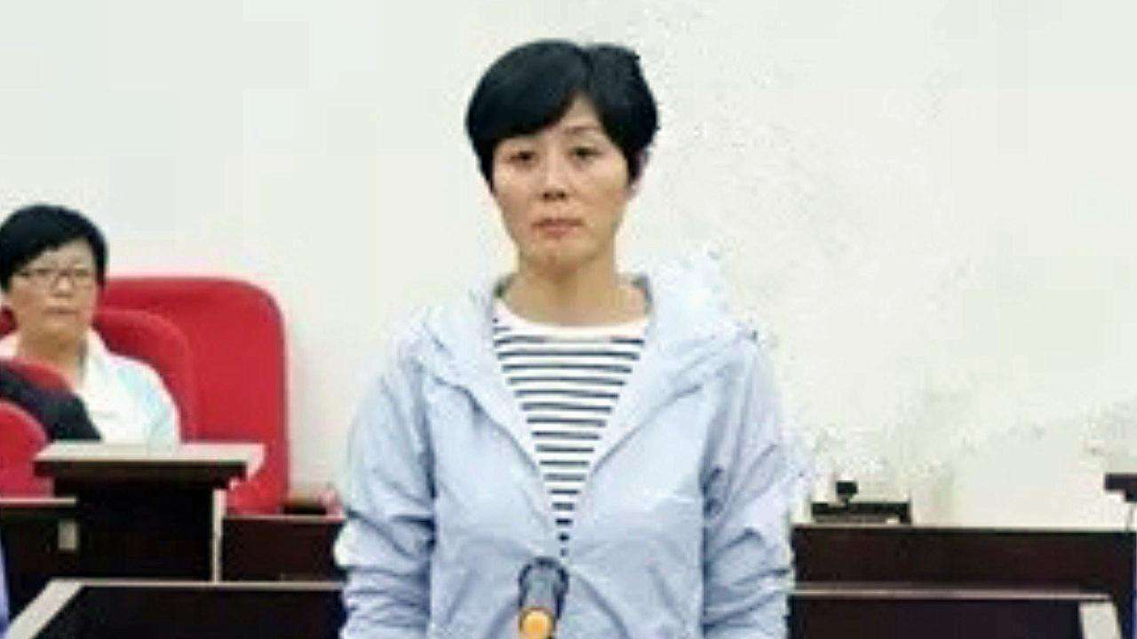 美女贪官姜保红:利用长相从基层迅速爬到副市长,与40名高官有染