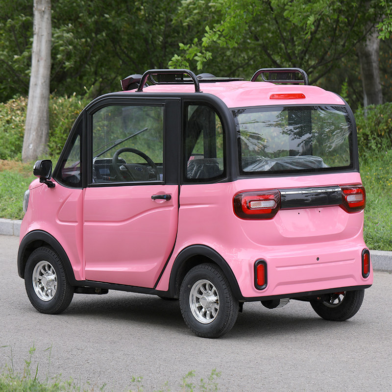 老年车将"转正"!有人欢喜,有人愁,交警:必须持证,挂牌上路