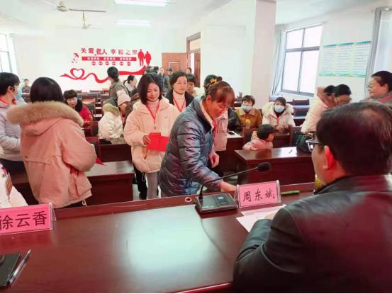 换届进行时丨周潭镇村级妇联换届工作圆满完成