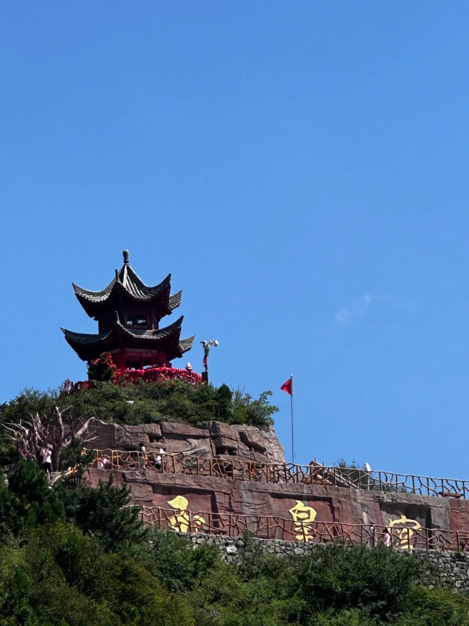 八泉峡 地址:山西省长治市太行山景区 交通:我们是坐动车从太原到长治