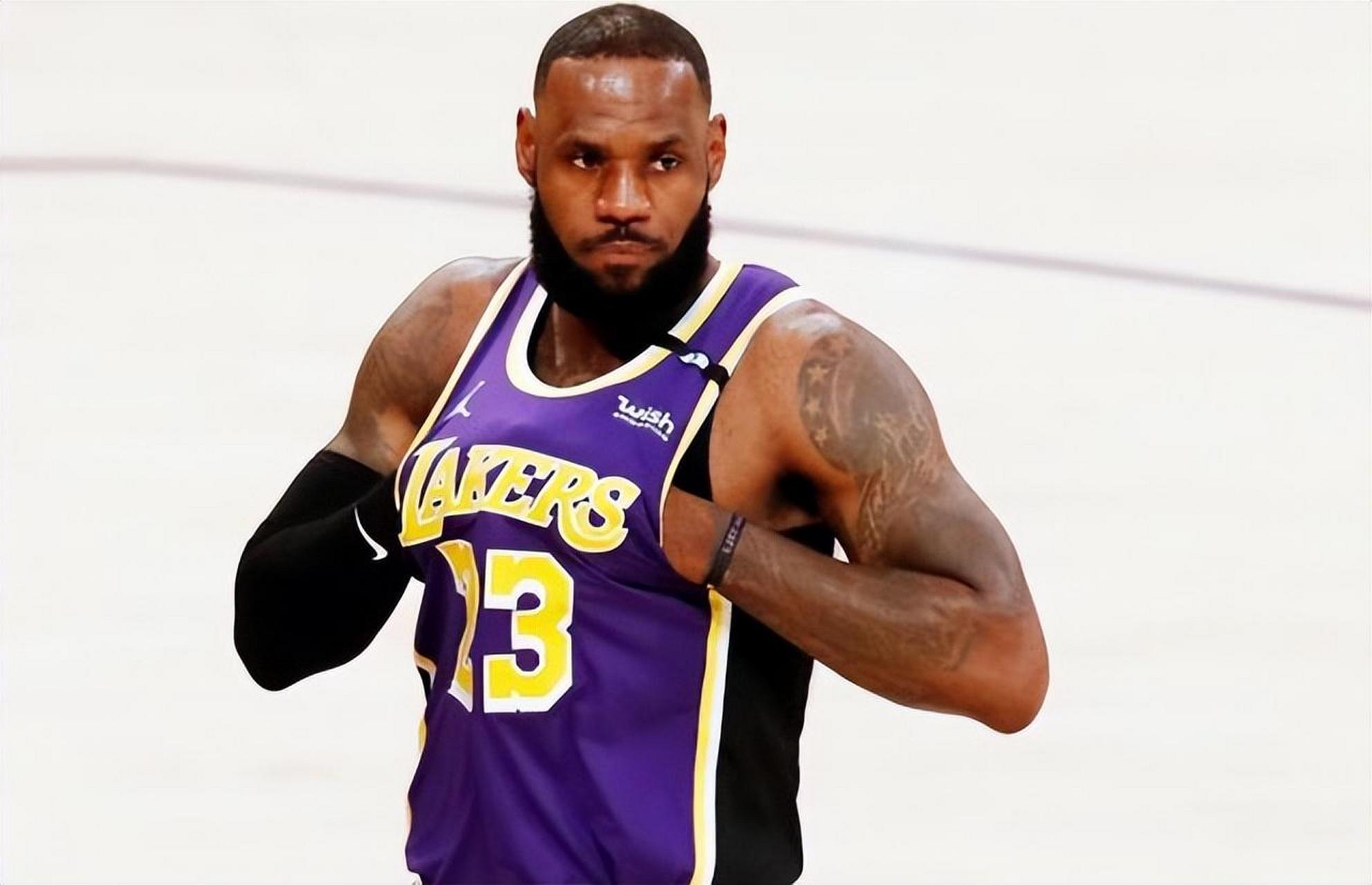 詹姆斯官宣改号,背后原因曝光,名记:真是令人羞耻  湖人官方宣布