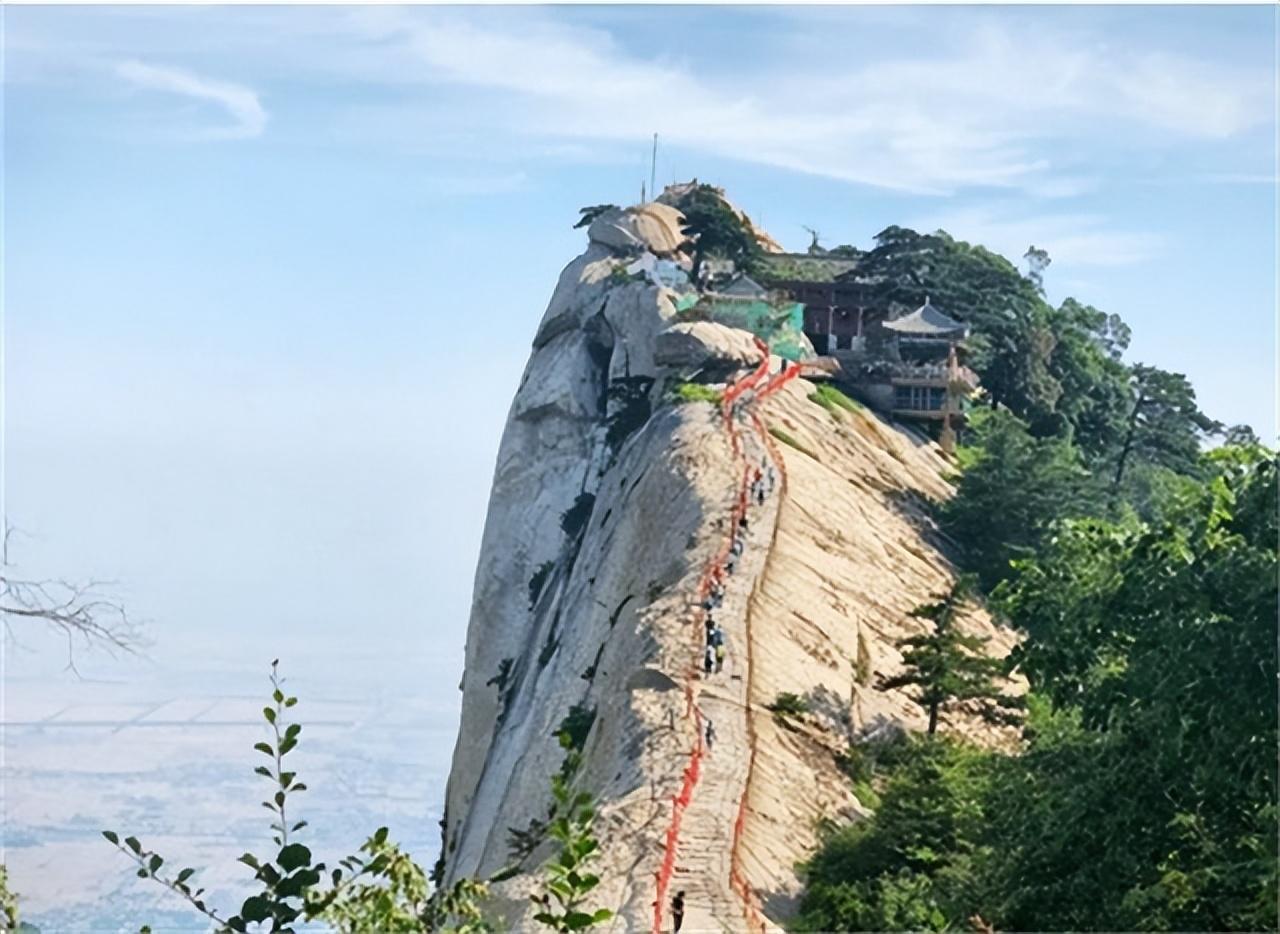 几经坎坷,逼上华山