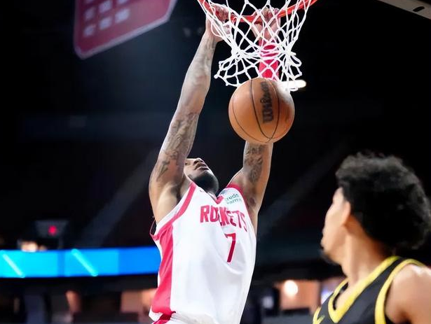 牛!美记:在乌度卡的建议之下,火箭白捡mvp级别的巨星