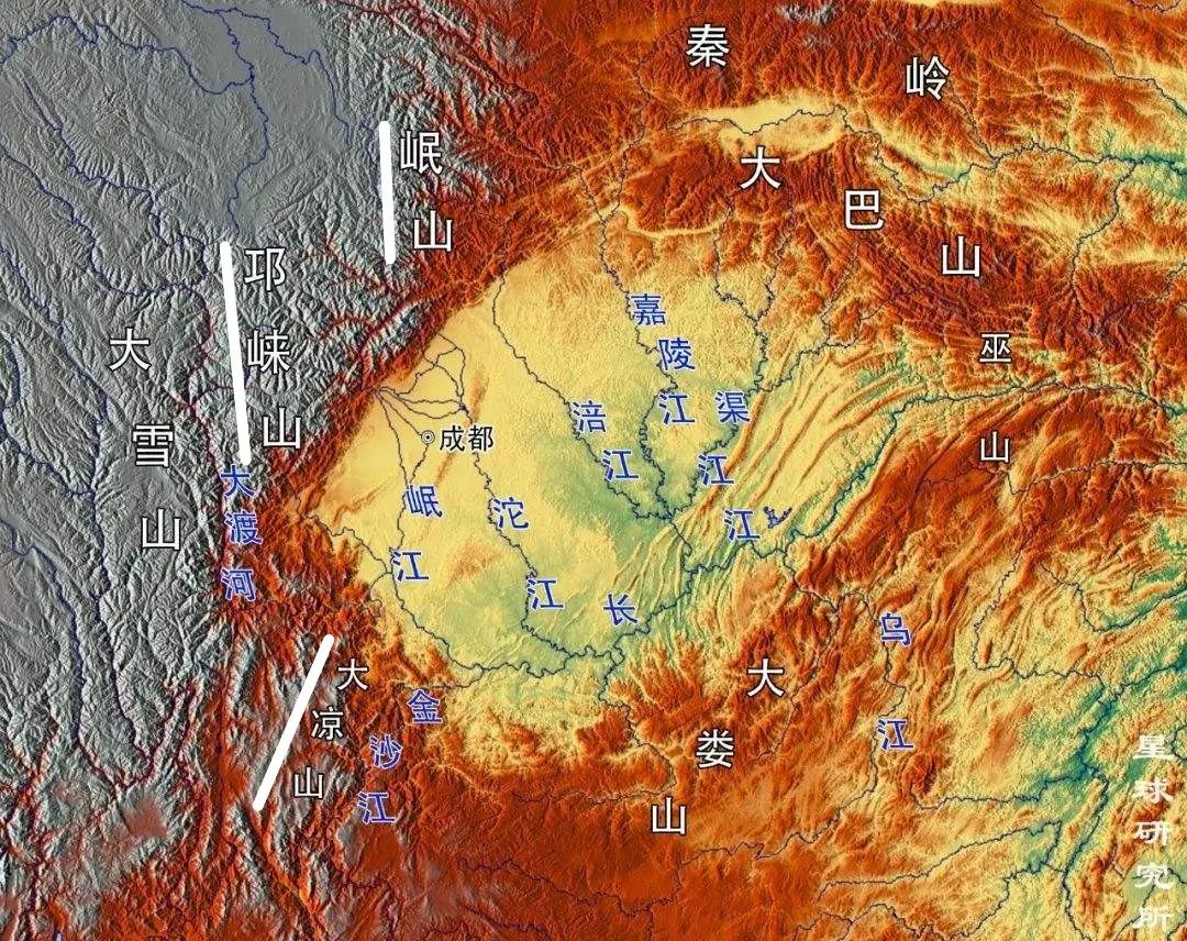 邛崃山脉与岷山山脉图片