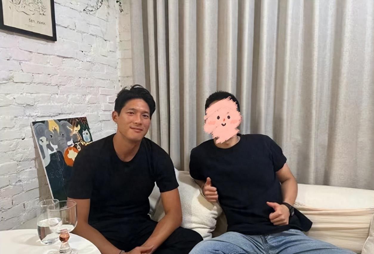 在与王子文分手后,吴永恩失去了明星男友的光环加持