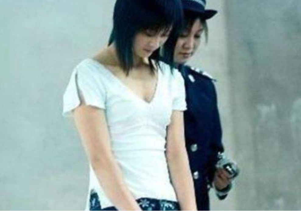 2005年,美女死刑犯毕丽梅被枪决,意外苏醒后,家属哀求饶她一命