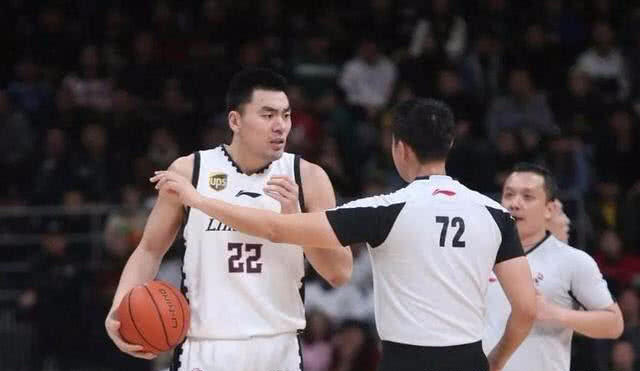 富二代球员李晓旭,家中有矿产,妻子曾是模特,今为美食主播