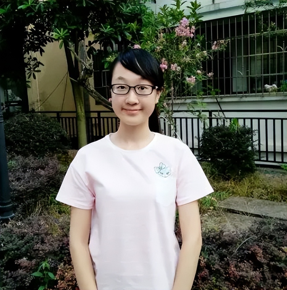 广西"神游女孩"孟笛箫,交卷时才发现在高考,后来考了多少分?