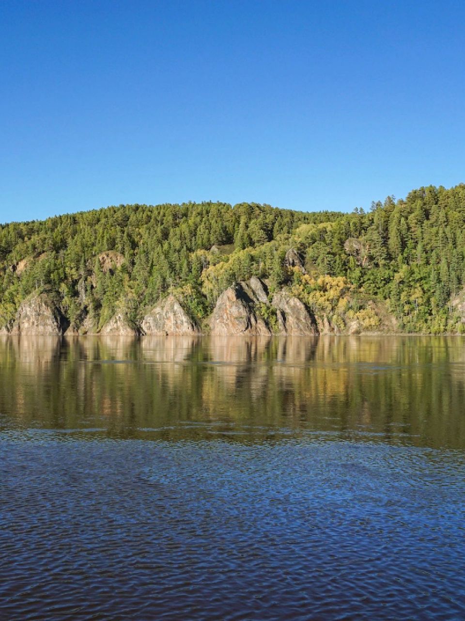 国内旅行避暑人均1k去最北端漠河过夏天 如果你正在寻找一个清凉宜人
