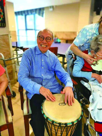 用音乐抚慰"曾经的少年"上音音乐治疗师的故事