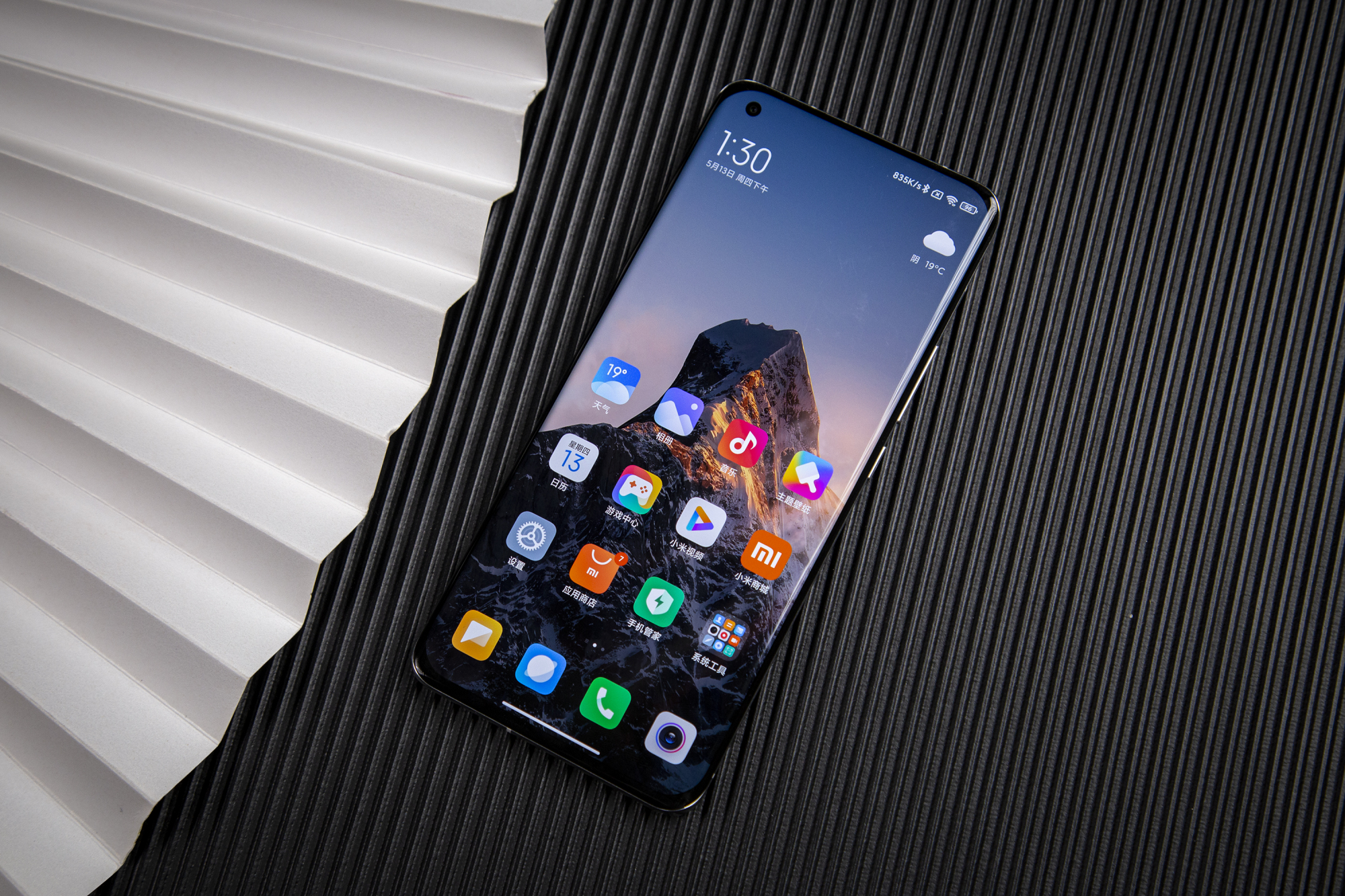 小米12ultra手机测评,获得世界第二大厂商