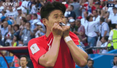 就没拿过任何国际大赛冠军,如今打破这一魔咒的重任落到了孙兴憃头上