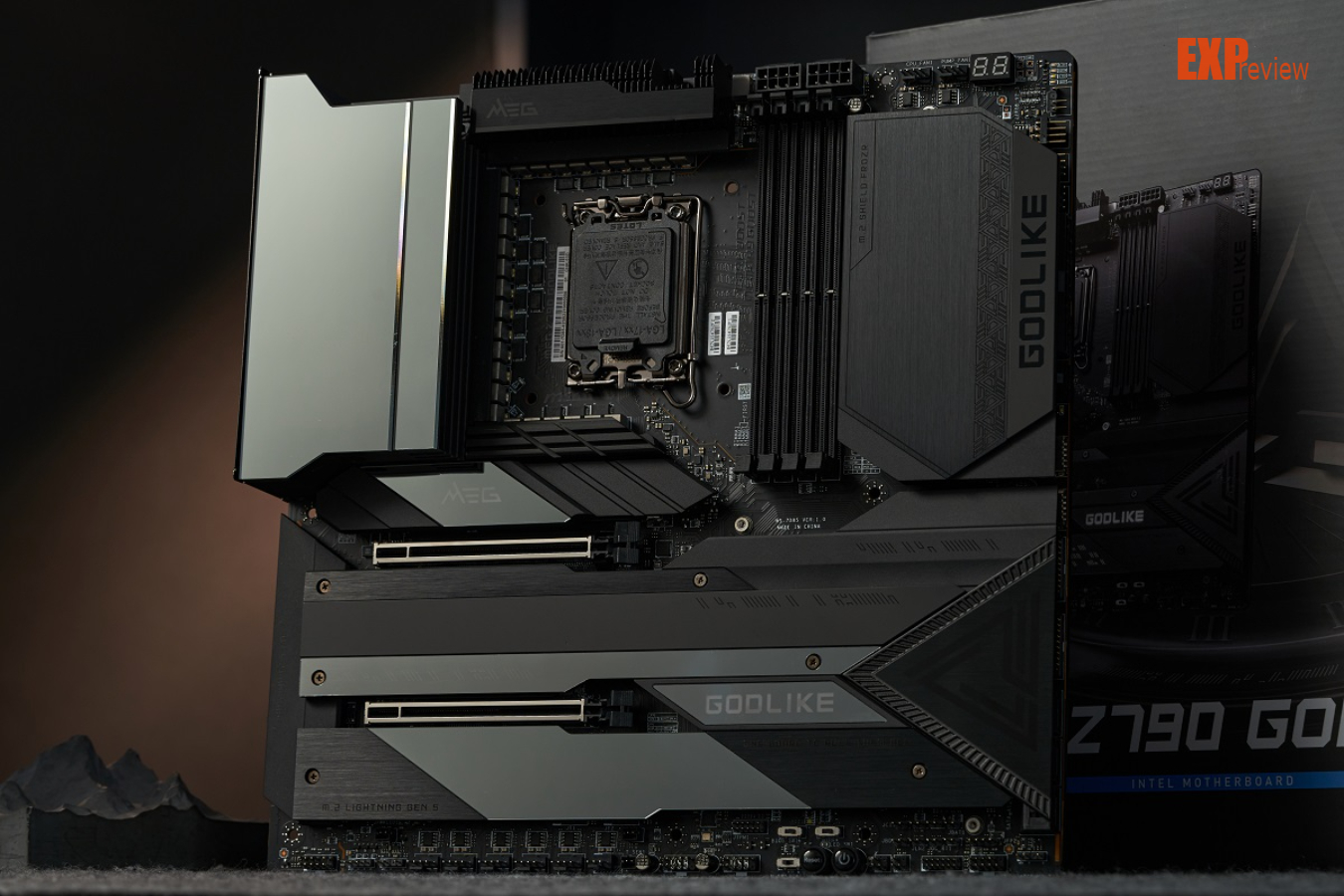 微星meg z790 godlike 超神主板评测:13代酷睿的王者座驾