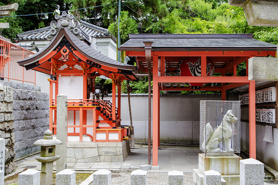 八坂神社:祈求姻缘的圣地,日本最大祭典中心