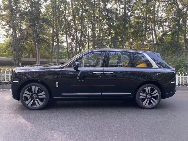 2024款库里南亮相,新增星光尾门,配6.7升v12 8at