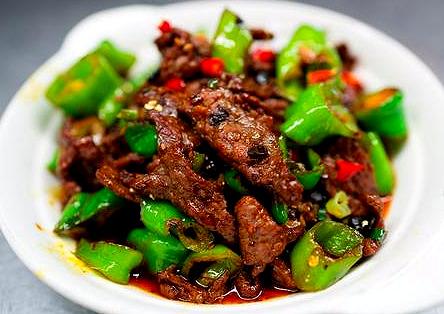 豉汁青椒炒牛肉 肉片滑嫩 豉味浓香 多谢转发
