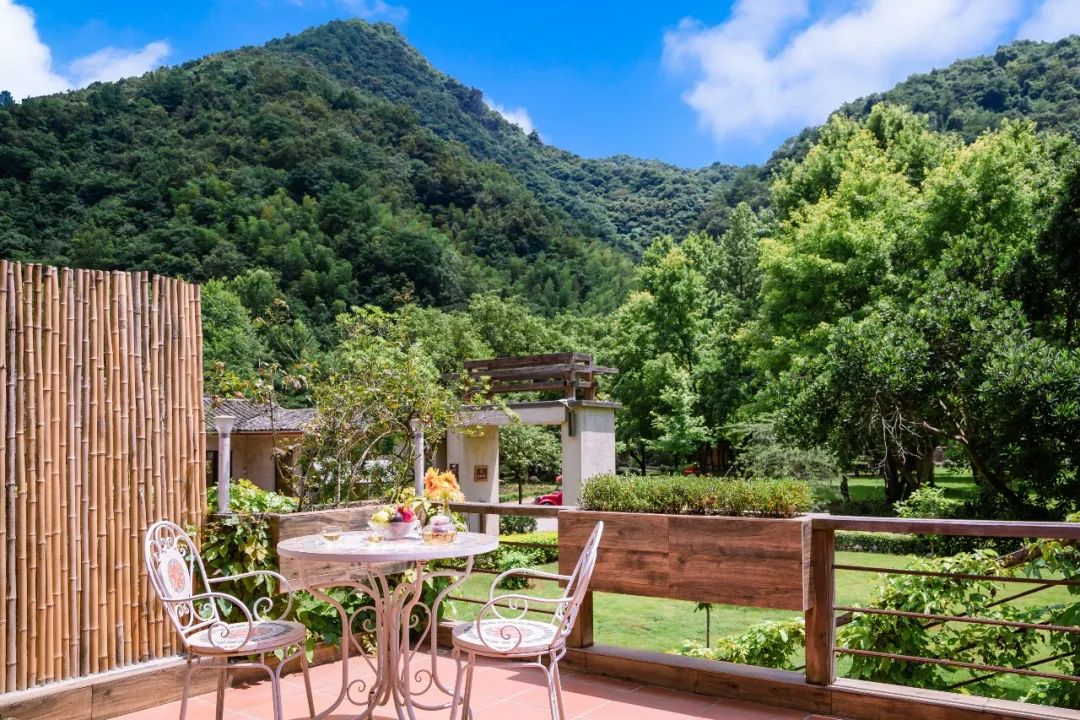 韶关这些野奢感拉满全都自带泳池的山野民宿看完好想都住一遍