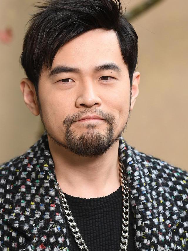 41岁周杰伦中年严重发福!请瘦身私教,价格每小时十万元