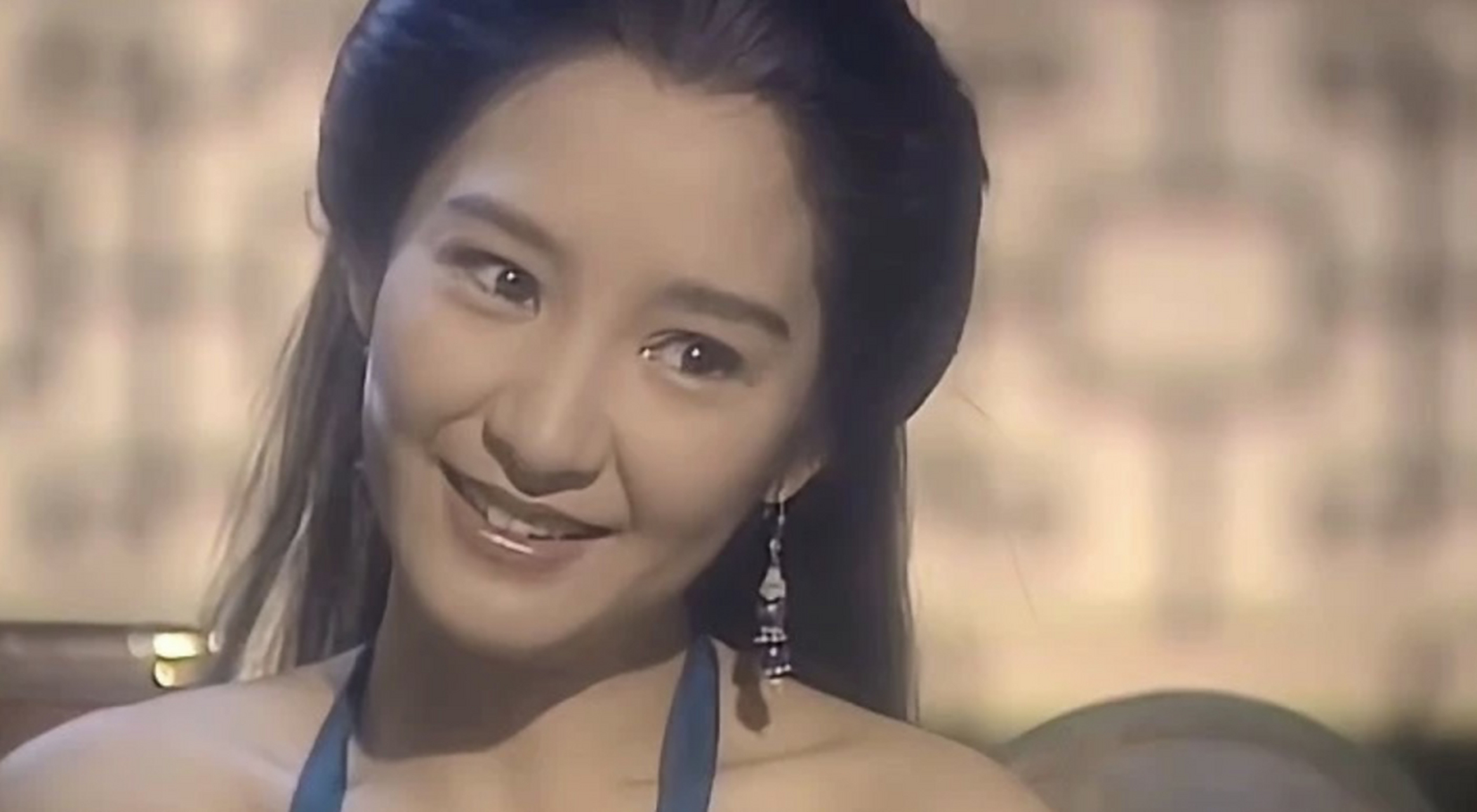 雪梨是香港tvb老牌明星米雪的妹妹,曾出演过《神雕侠侣》中的李莫愁和