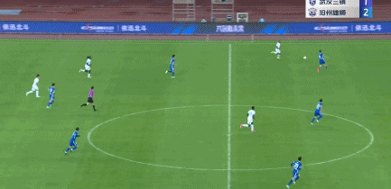 足球报：武汉三镇从竞争者到搅局者，成功保级难掩球队困境_中超武汉三镇不败金身终结_沧州雄狮何塞·坎特大四喜