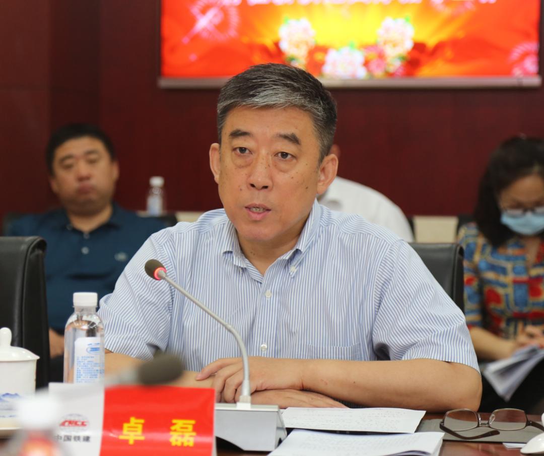 汪文忠一行到铁建国际督导"两金"压控和专项清理工作