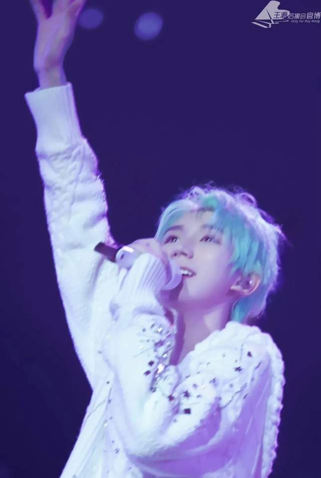 「王源巡演」论我的家庭成员王源:该怎样形容你才最贴切