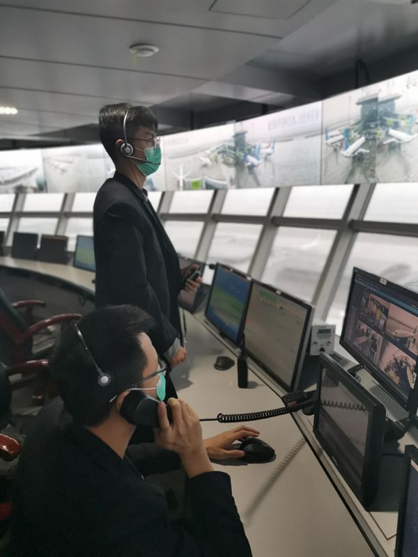 机场运维指挥员:协调资源,确保机场运营高效