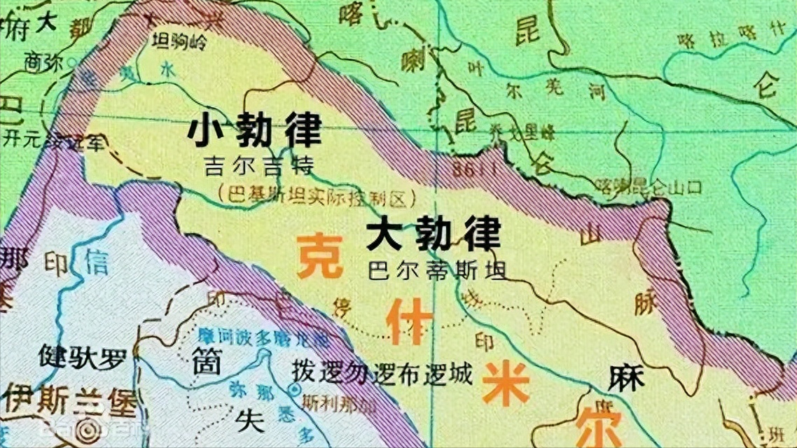 当年,他的上司高仙芝通过武力征服了小勃律而威震中亚,如今,他封常清