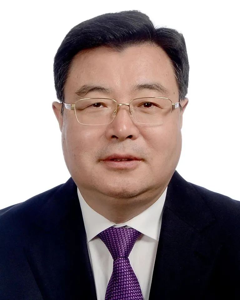 舒庆任上海市副市长,市公安局局长