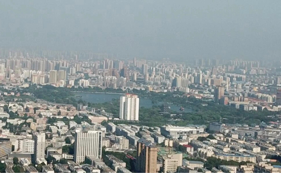 推进"泉·城"申遗,保护大明湖视廊!东湖大厦将被依法处置