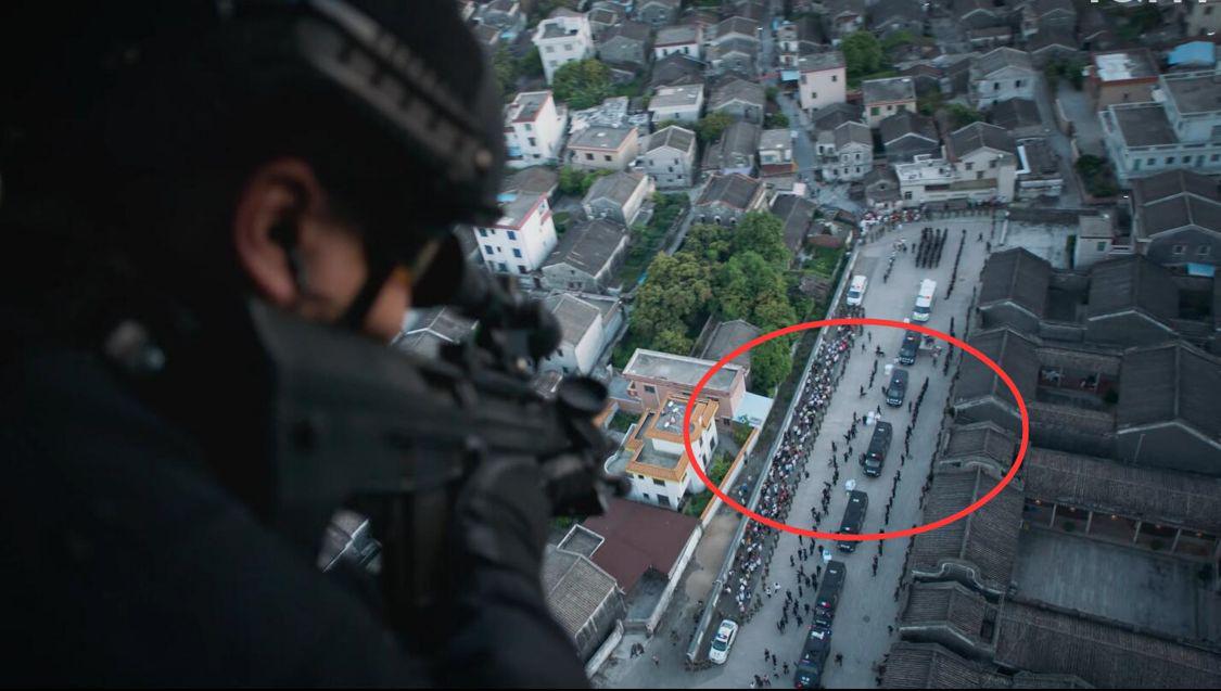 《破冰行动》为什么端掉一个塔寨村,需要调动几千人的警力?