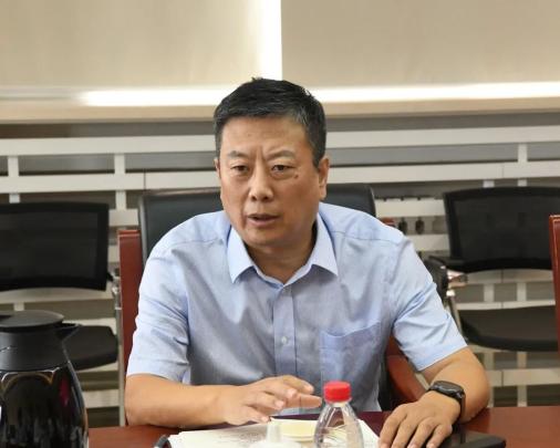 刘忠文到新能源检查指导巡察整改及"回头看"工作