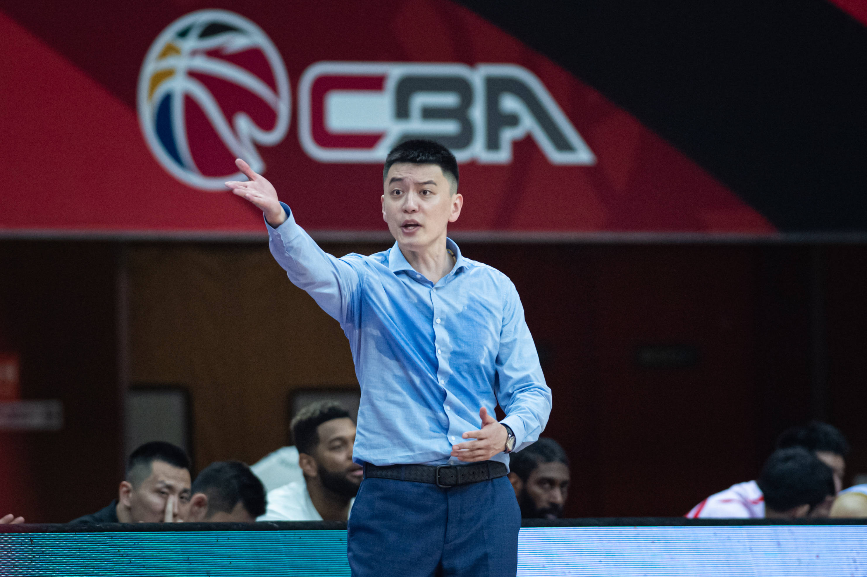 杨铭教练的执教风格?