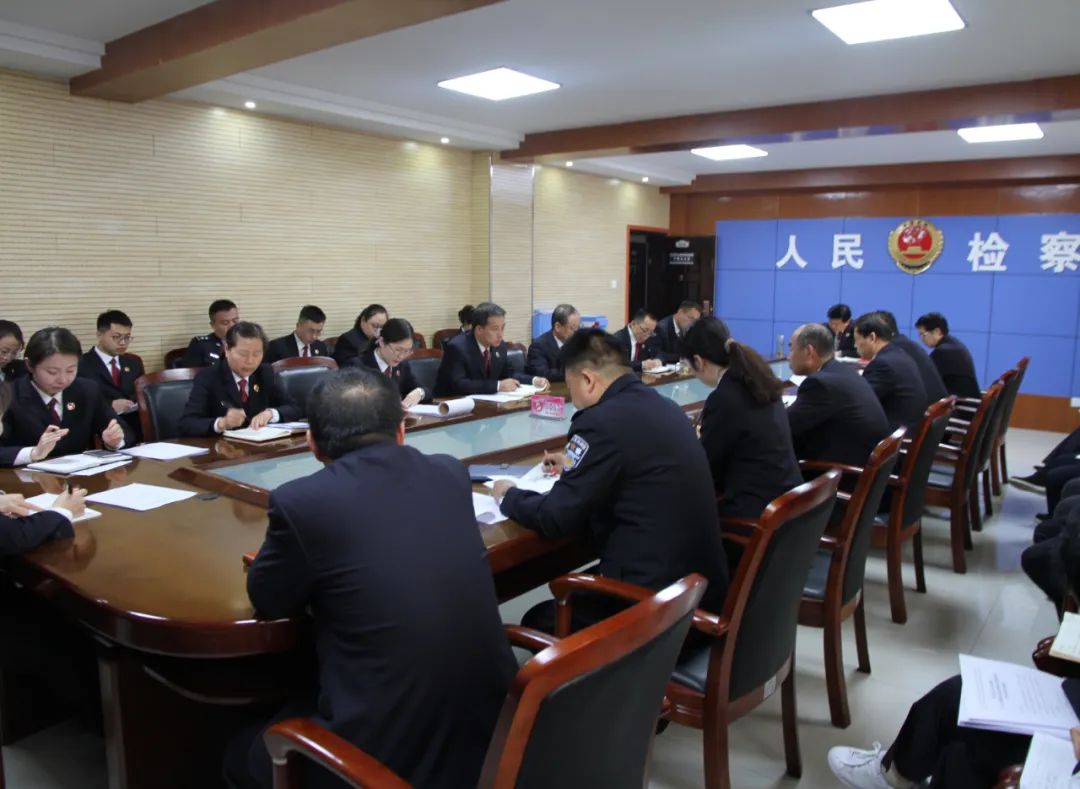 洛川县人民检察院加强学习打造高素质检察队伍