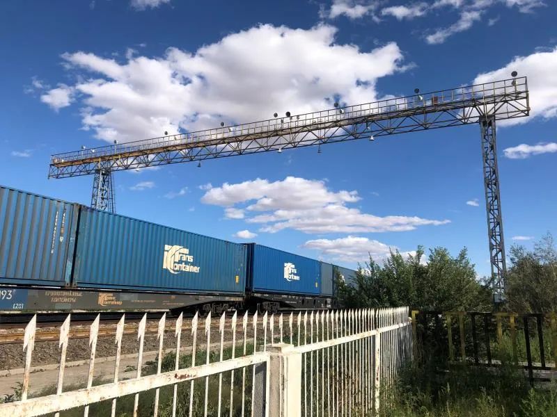 秋娜亚尔-合肥 俄罗斯精品木材搭乘"合新欧"运往合肥