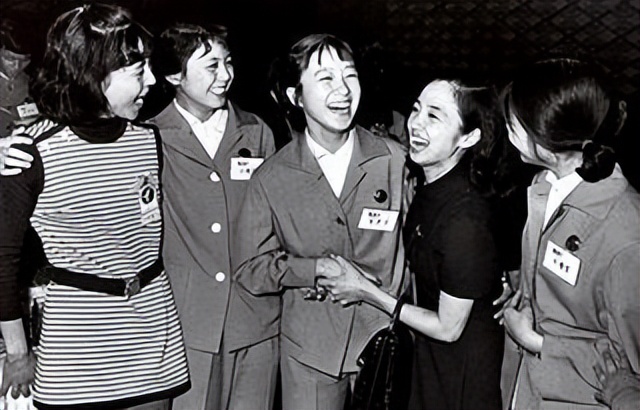 一代偶像石钟琴:演《白毛女》红极一时,丈夫离世后她怎样了?