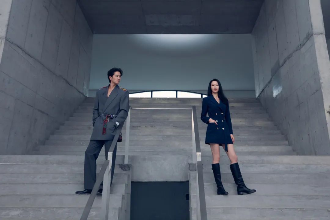 rrone beyond|刘佳玉:勇者用其光