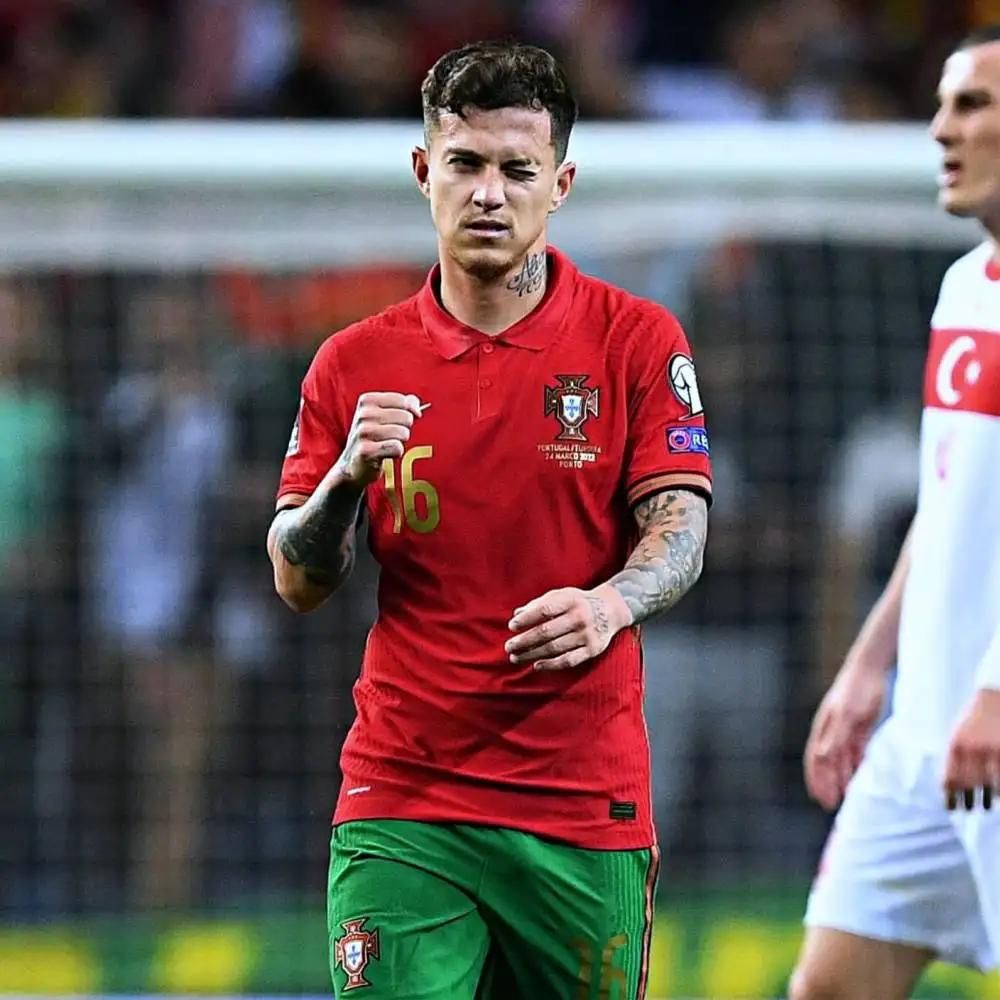 奥塔维奥传射建功,葡萄牙3_1土耳其!决赛对阵北马其顿