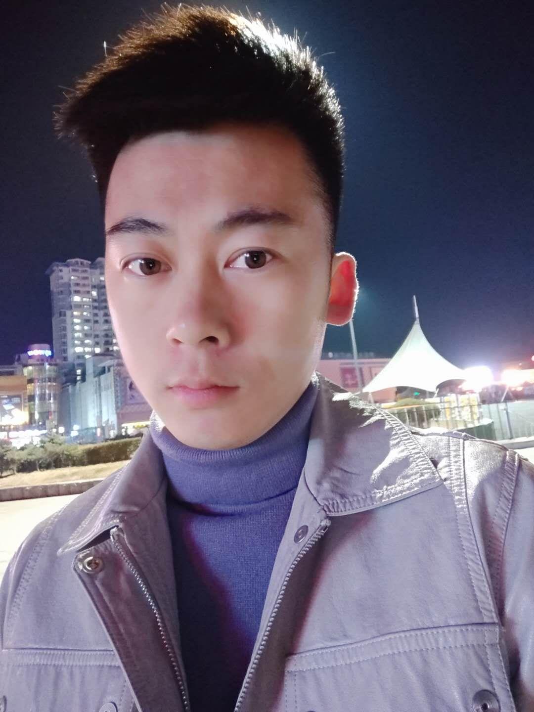 樱子热线会员出镜 | 32岁石化男生想找那个随和,亲切的她