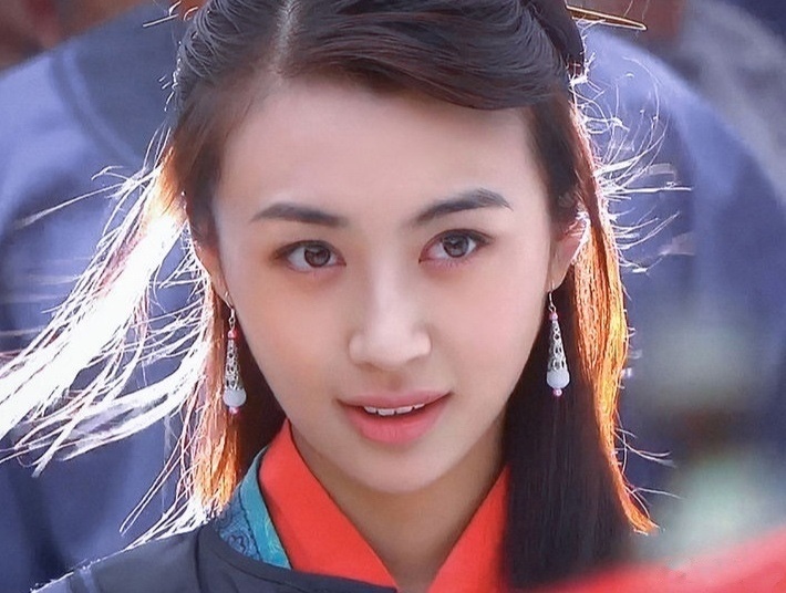 董璇,胡静,吕一,这些乘风破浪的姐姐,全是我童年的古装女神!