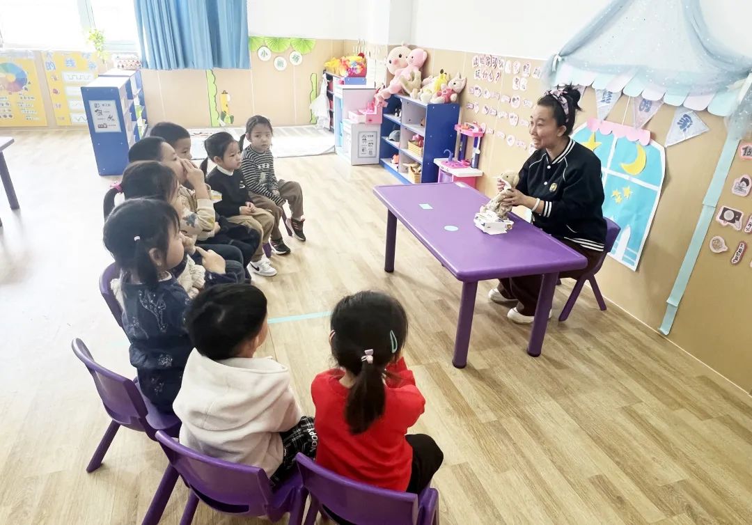 冬日里的小温暖丨智慧熊幼儿园「暖冬」进行时