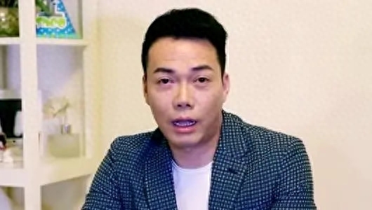 回顾大天二谢天华对桃色诱惑不拒绝妻子依旧不离弃