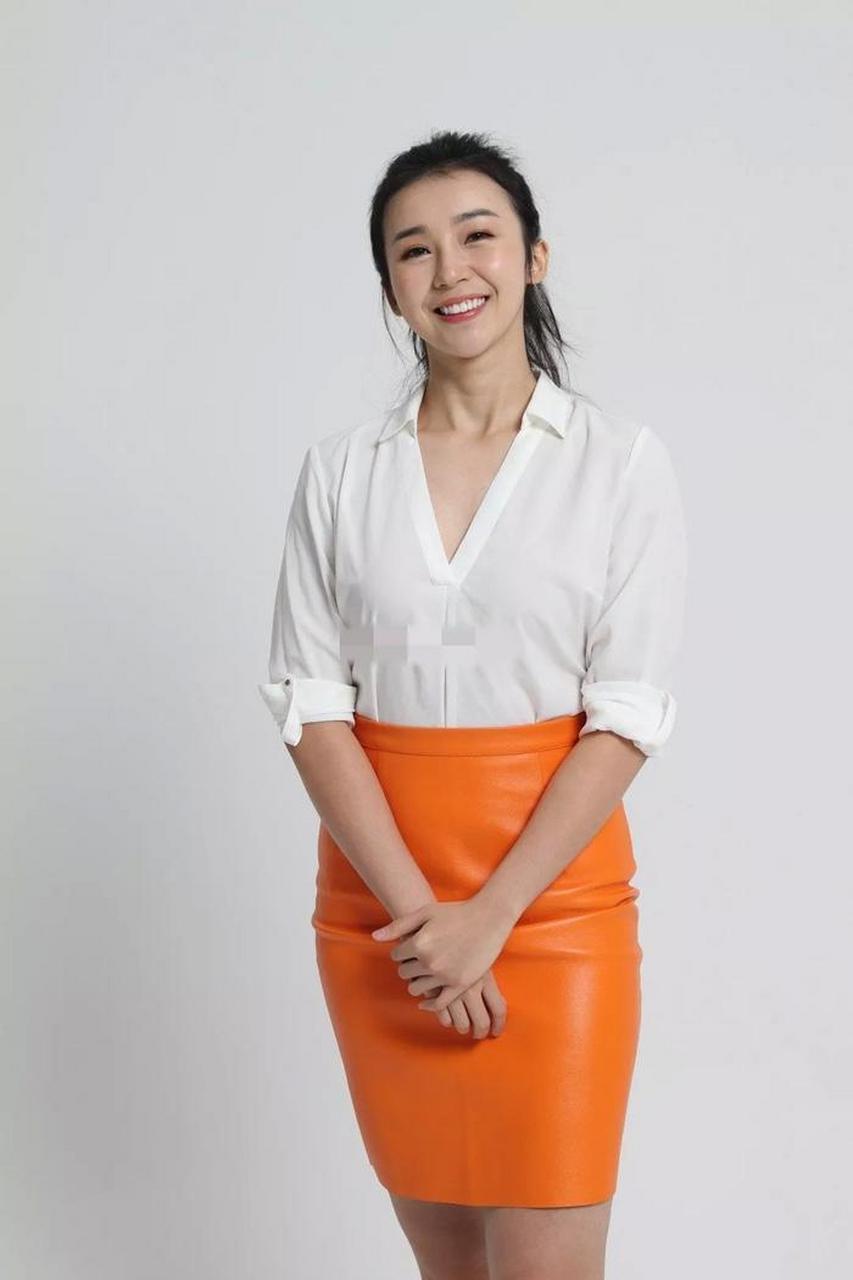 最美主播张曼源# #詹姆斯# #库里# #美娜