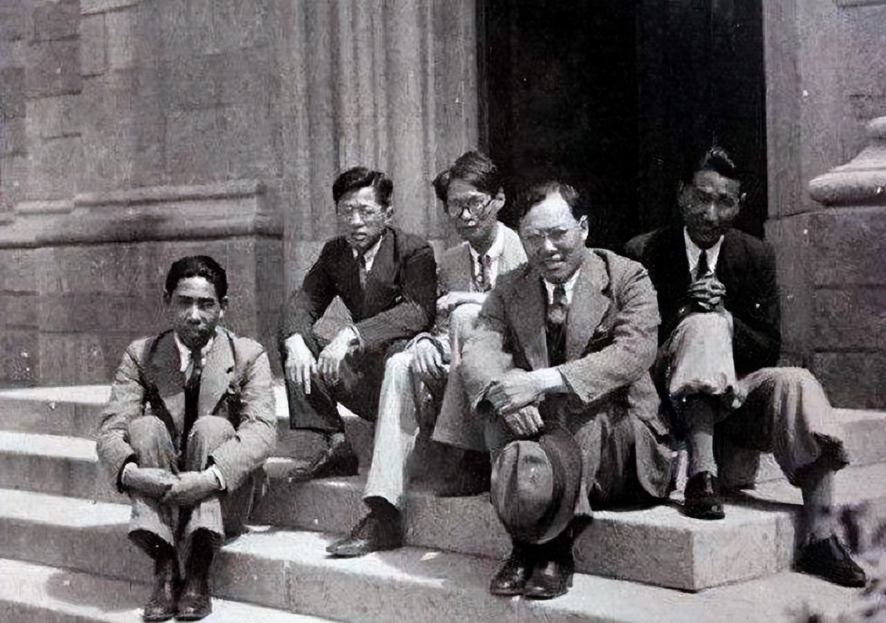 刘丽达:中俄混血美女,曾担任过央视女主持